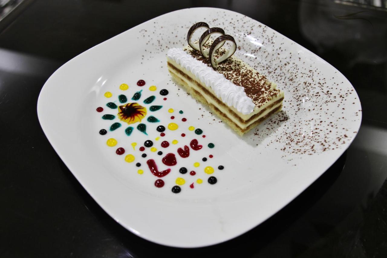 Carawan Al Khaleej Hotel 2*