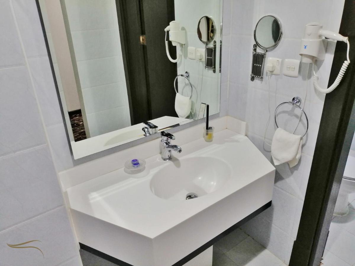 Carawan Al Khaleej Hotel